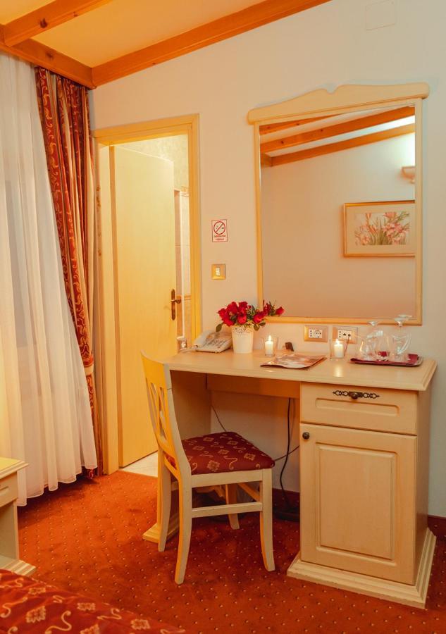 Hotel&Restaurant Se-Mi Veliko Trgovišće Exterior foto