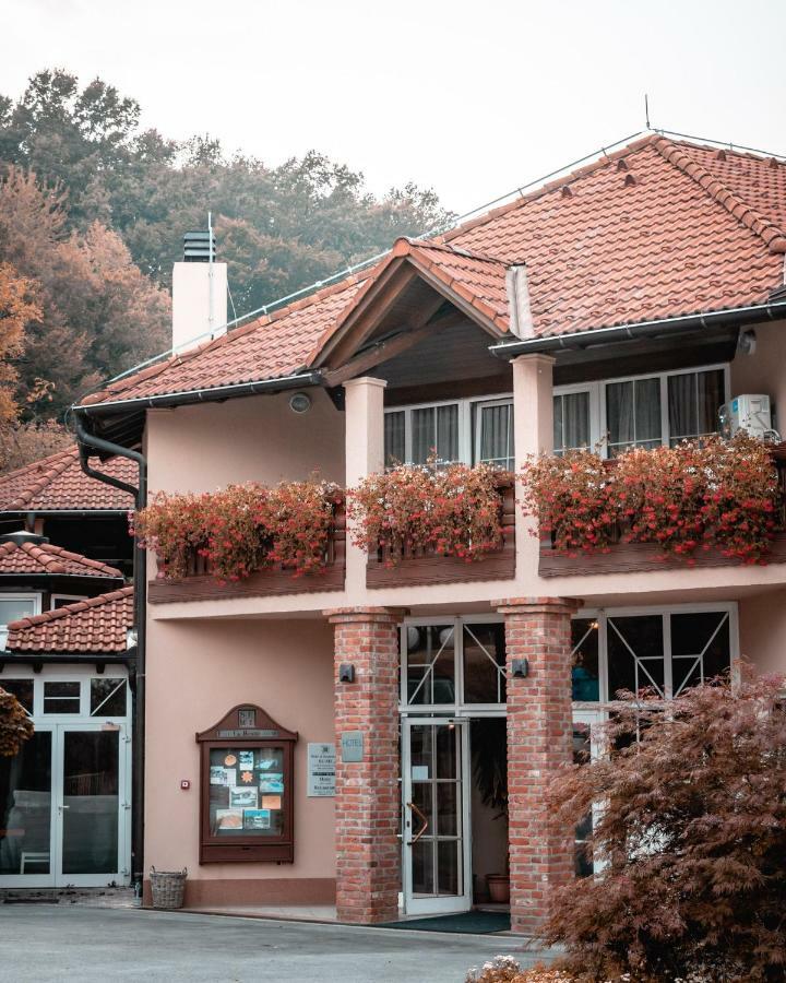 Hotel&Restaurant Se-Mi Veliko Trgovišće Exterior foto